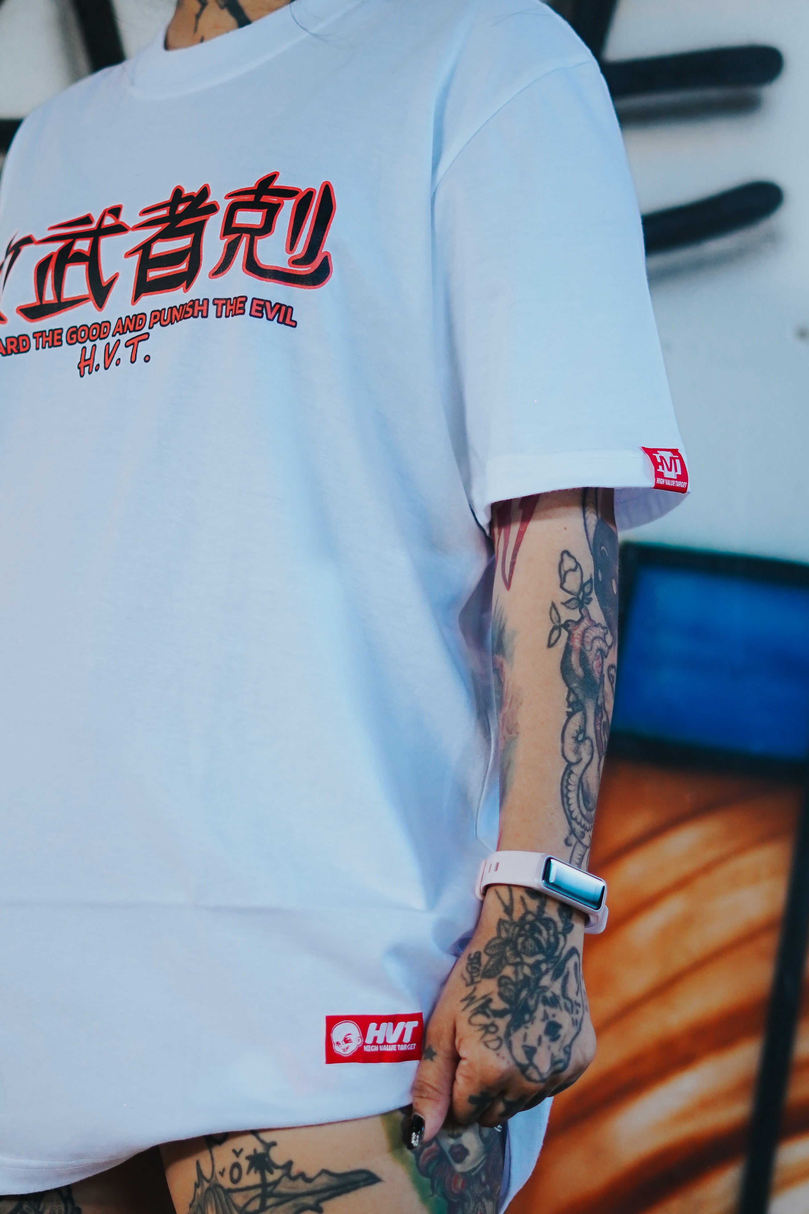 HIGH VALUE TARGET  "Onna-musha" (WHITE) 100% Cotton T-Shirt - S to 4XL