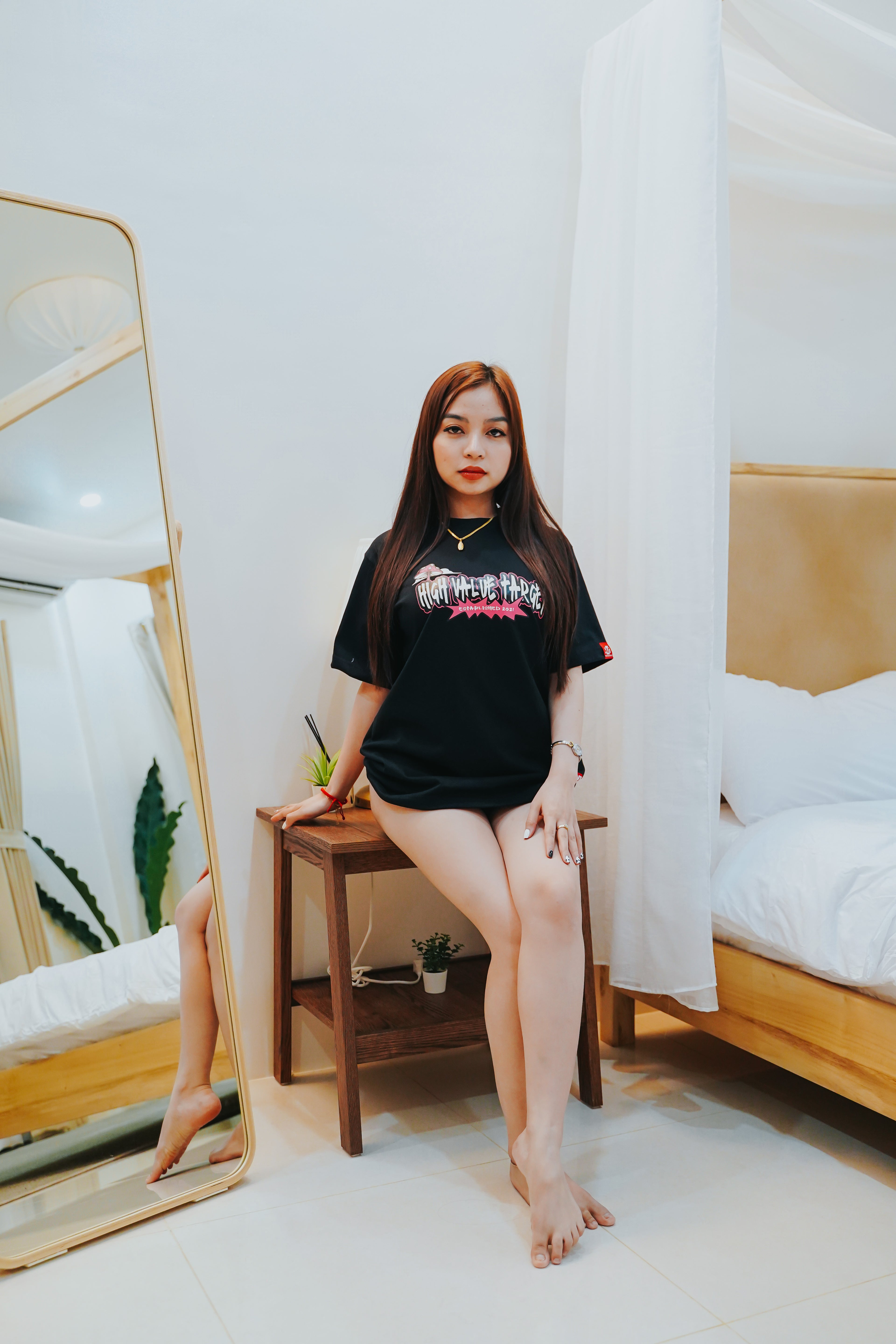 HIGH VALUE TARGET - LIVE FREE & HUSTLE BLACK CVC 100% COTTON UNISEX T-SHIRT