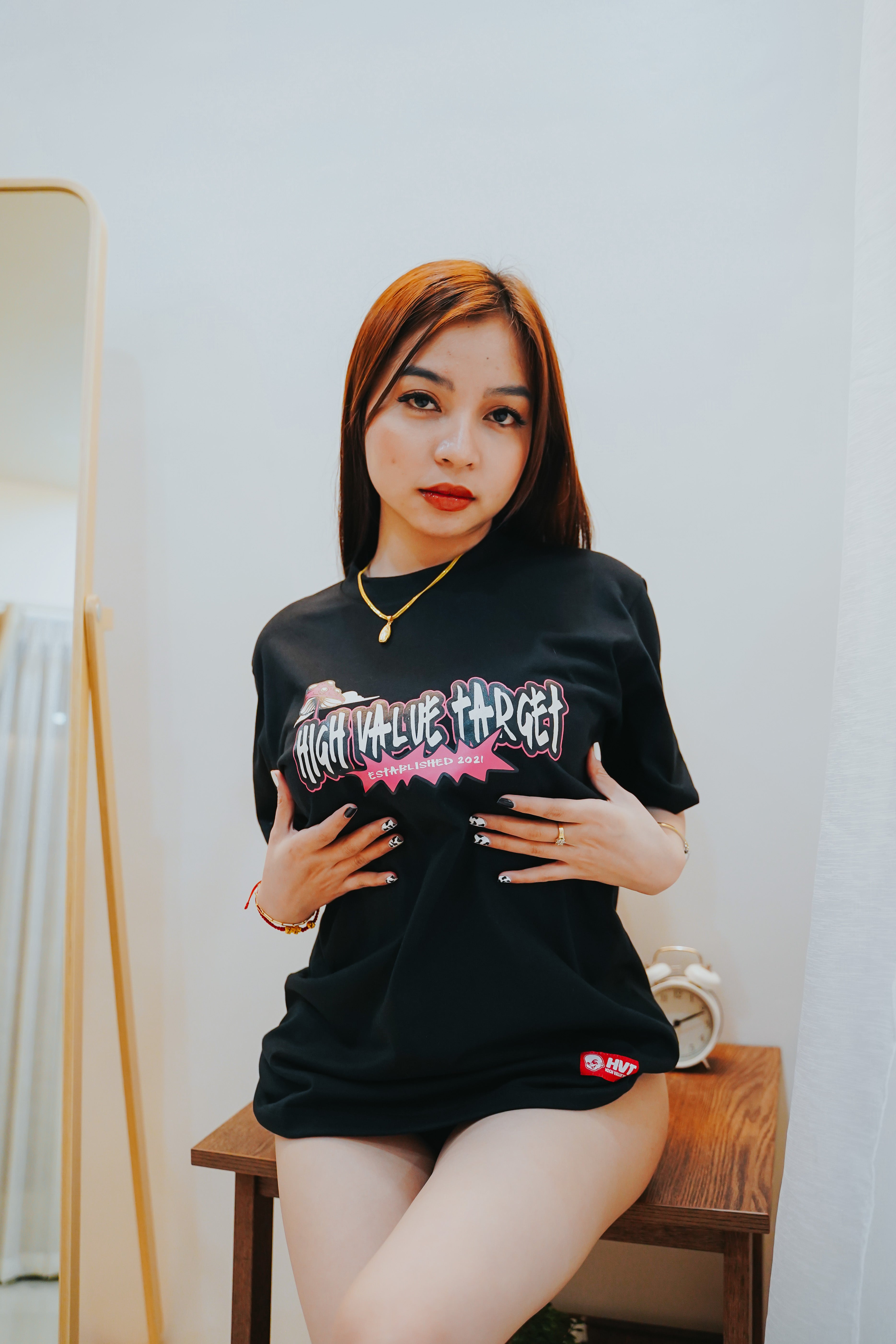 HIGH VALUE TARGET - LIVE FREE & HUSTLE BLACK CVC 100% COTTON UNISEX T-SHIRT