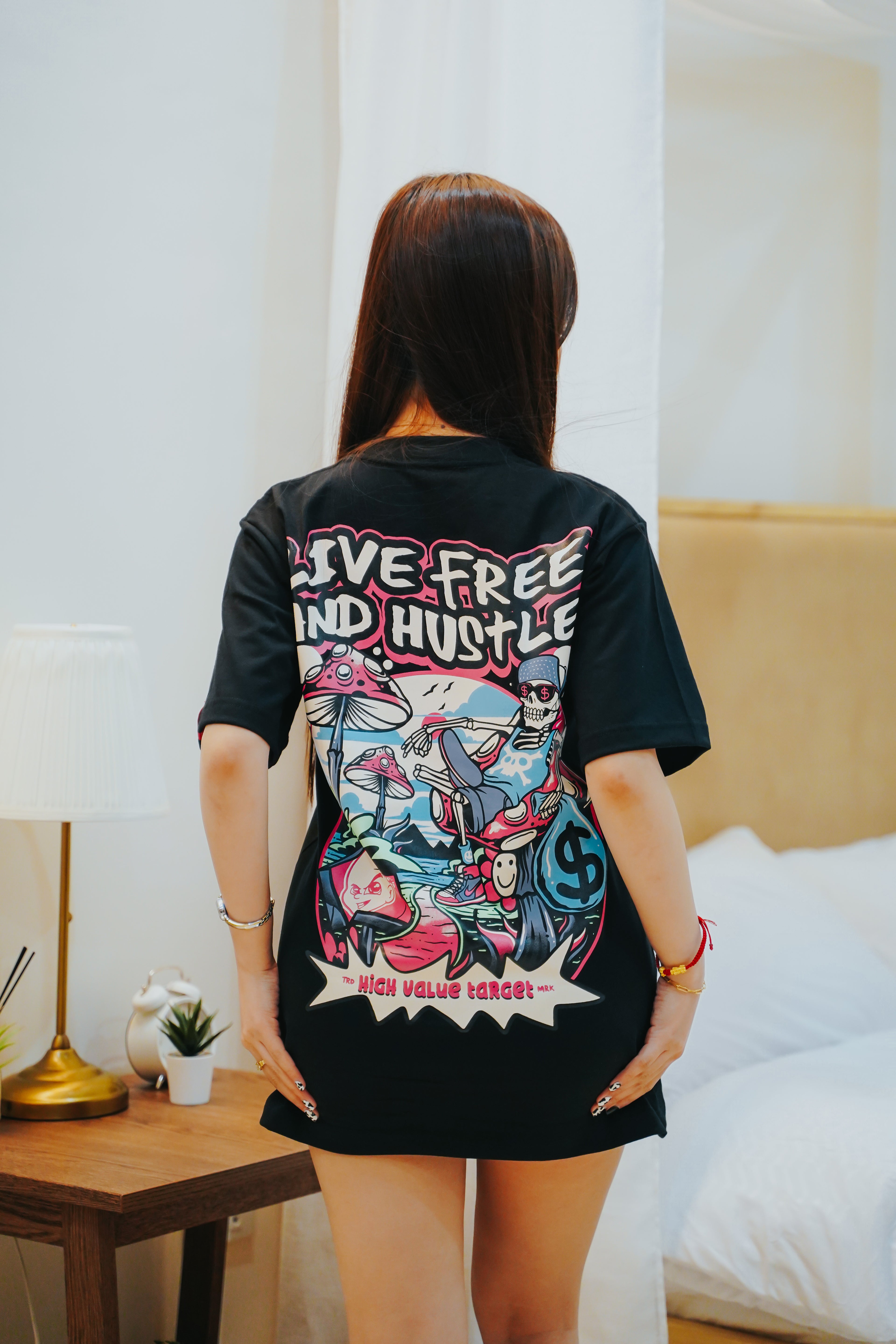HIGH VALUE TARGET - LIVE FREE & HUSTLE BLACK CVC 100% COTTON UNISEX T-SHIRT