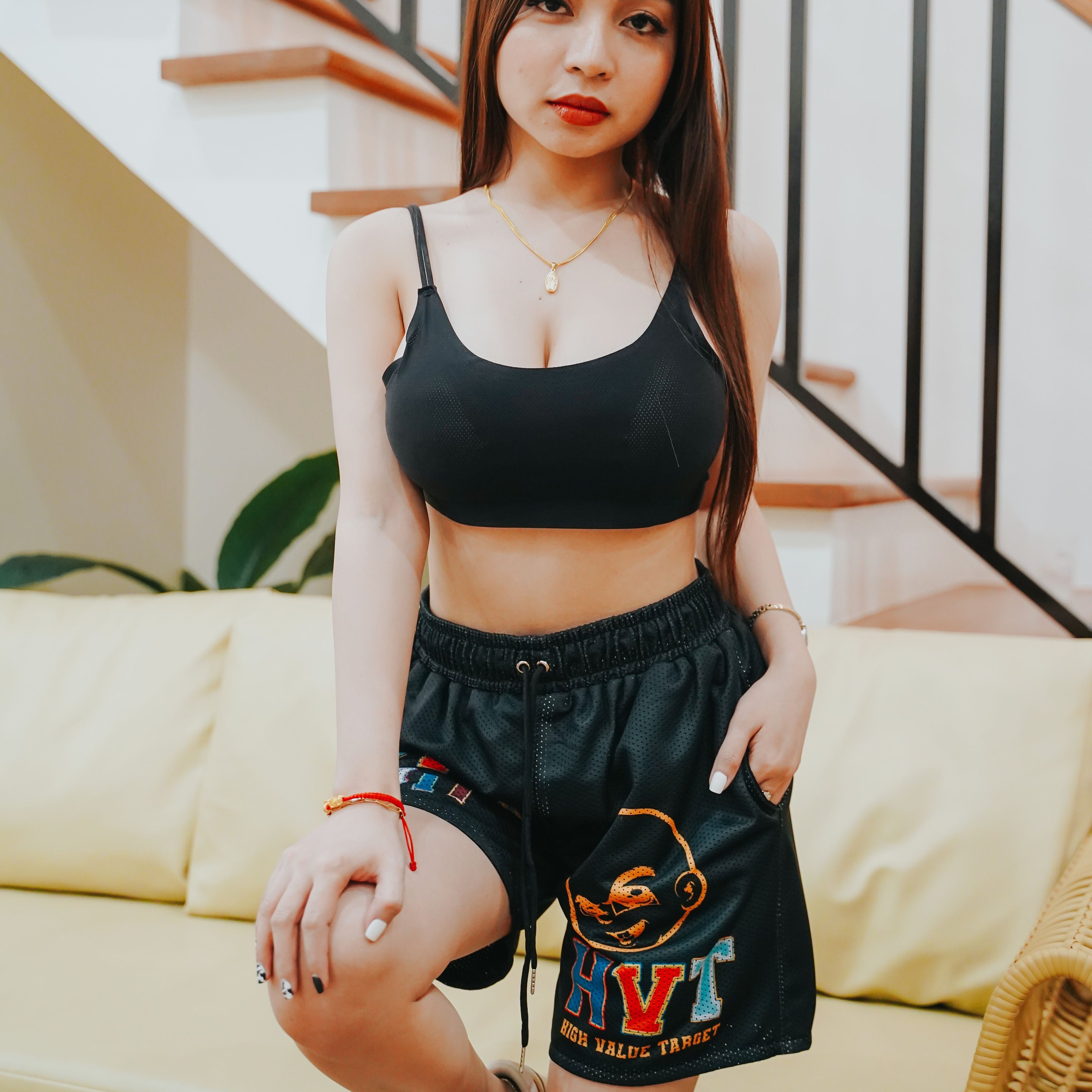 HIGH VALUE TARGET "HUSTLE HARD " MESH SHORTS - BLACK