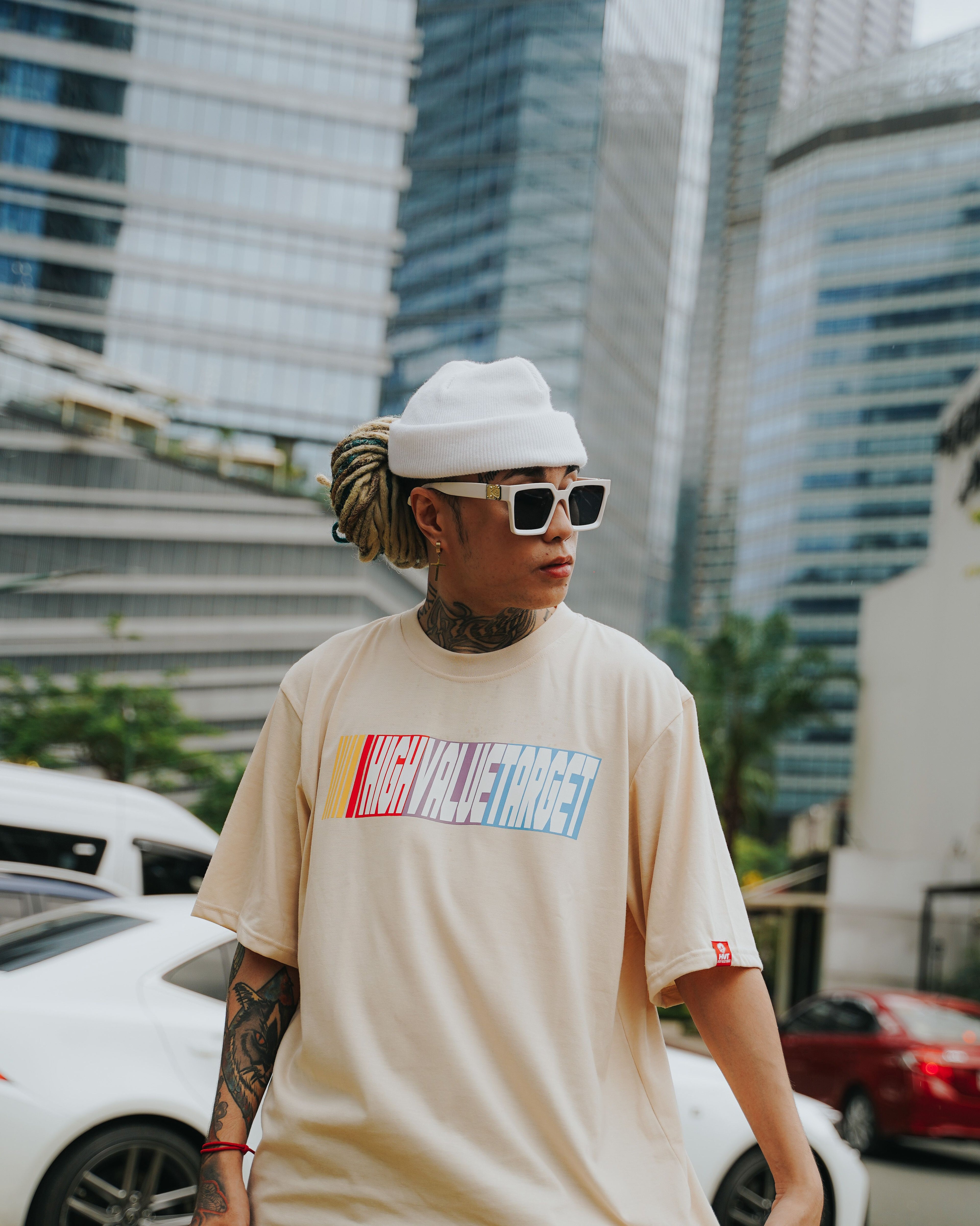 HIGH VALUE TARGET "HUSTLE or NOTHING" HUNTER X (BEIGE) PURE CVC Cotton T-Shirt - UNISEX