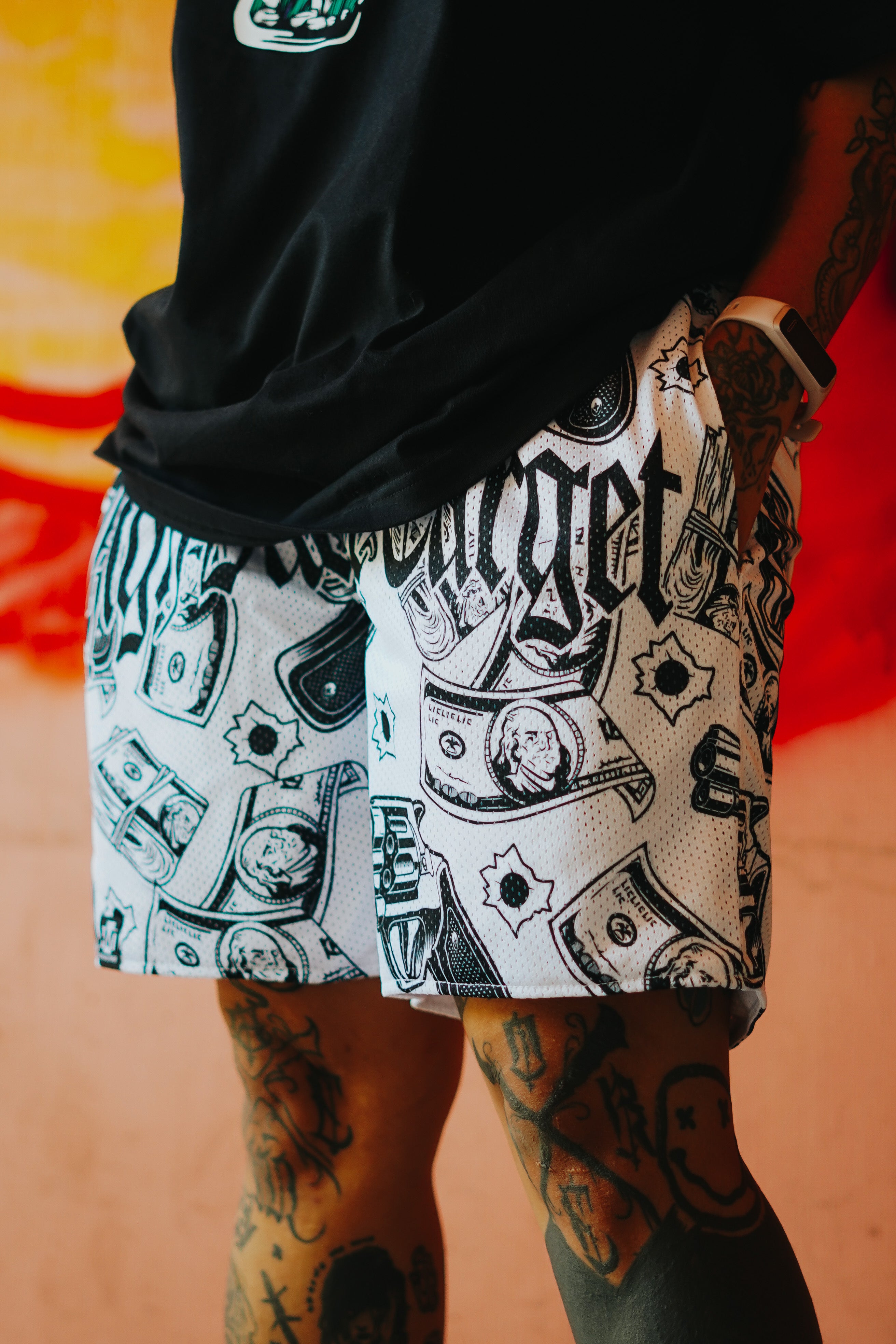 HIGH VALUE TARGET "Money & Gun" MESH SHORTS - WHITE