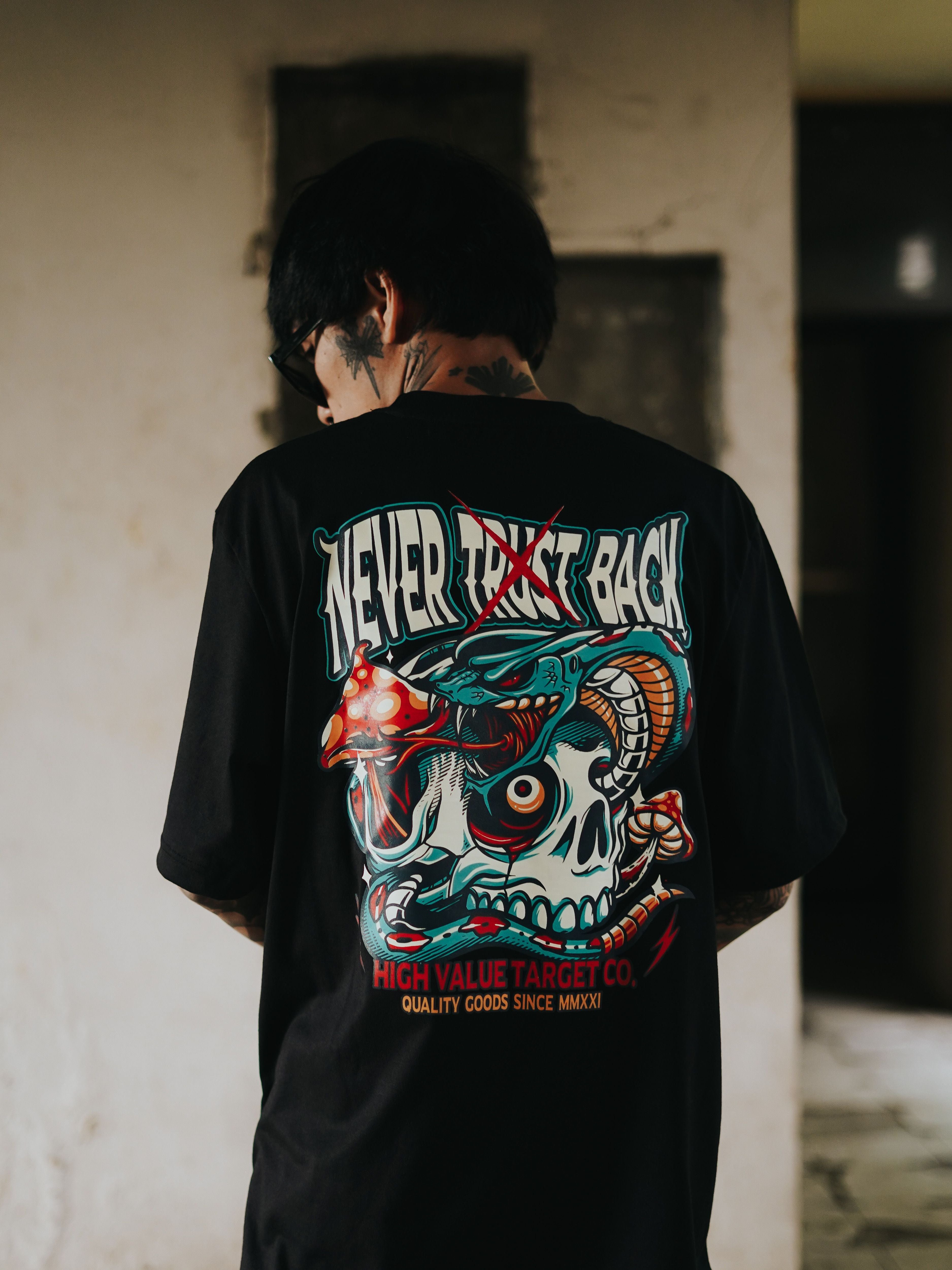 HIGH VALUE TARGET "NEVER TRUST BACK" (Black) CVC Cotton T-Shirt