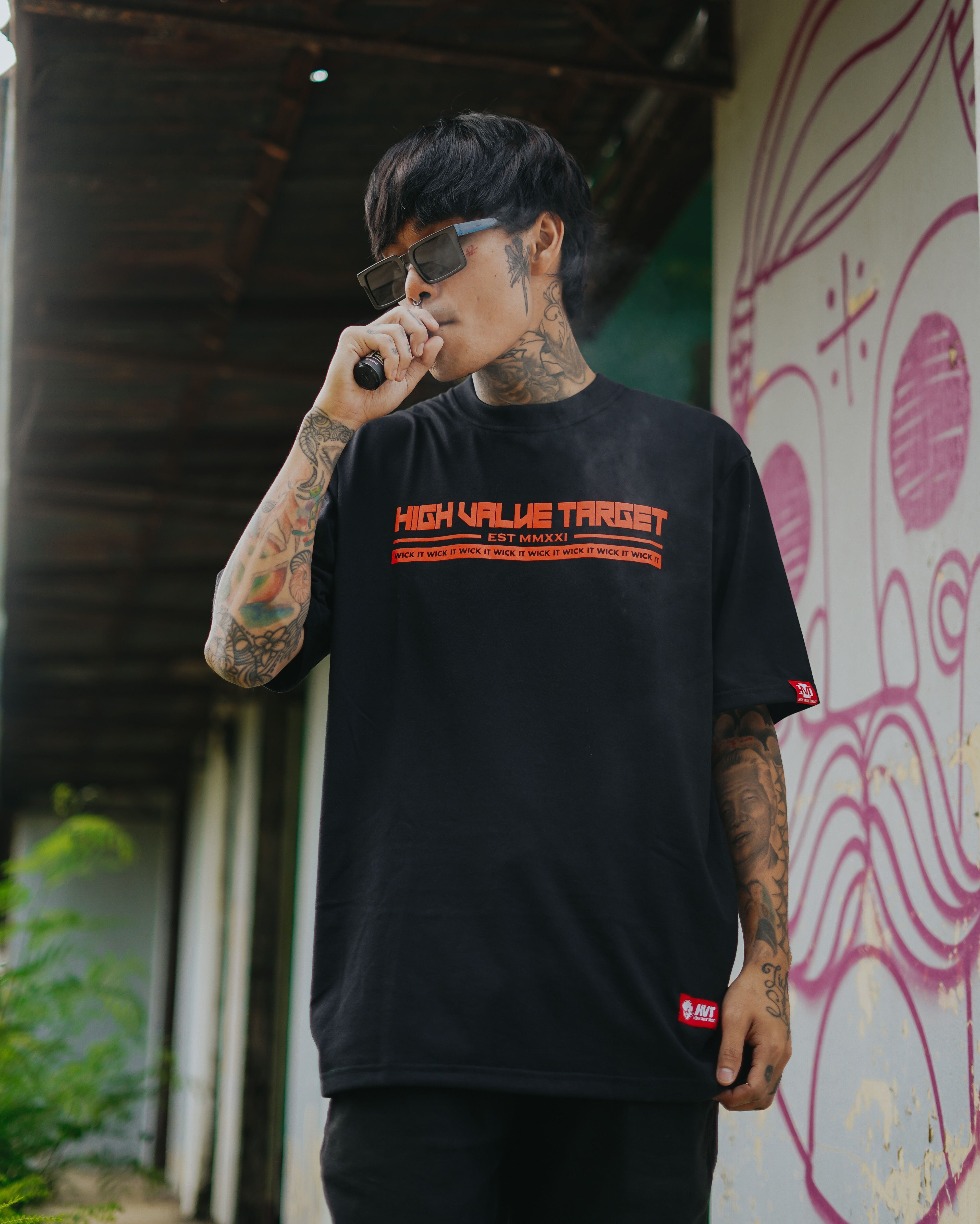 HIGH VALUE TARGET WICK IT (BLACK) CVC Cotton T-Shirt