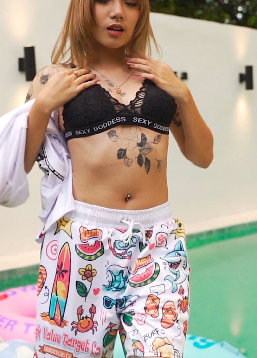 Lightweight mesh shorts with vacation icon pattern and Vacation Mode On text, stylish casual wear for summer days